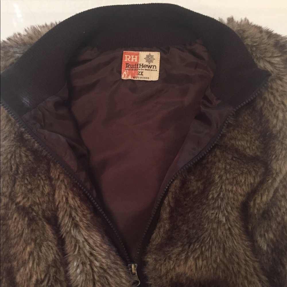 Ruff Hewn Faux Fur Vest. size 2X